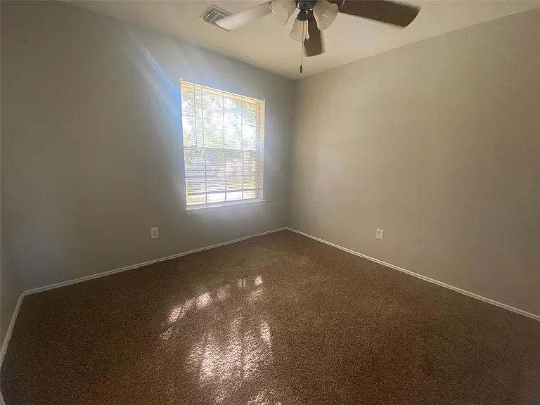 14007 Oleoke Ln — Photo 16