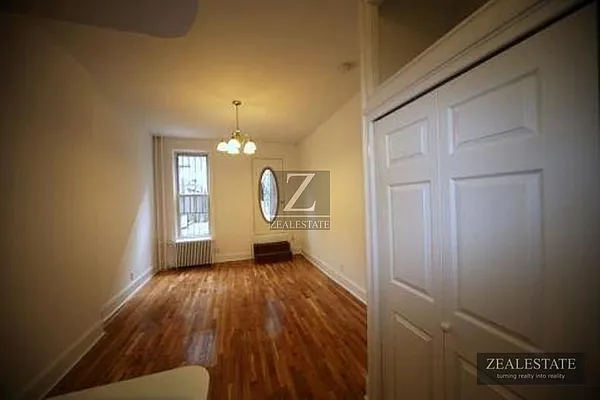 Rented by ZealEstate Group Inc | media 10