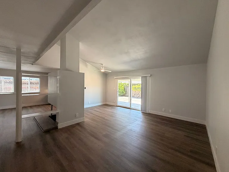 278 El Portal Way — Photo 18