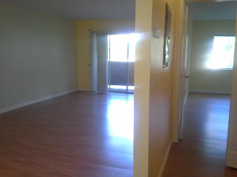 602 Kenwick Cir #205 — Photo 7