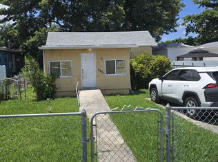 1951 NW 49th St, Miami, FL 33142