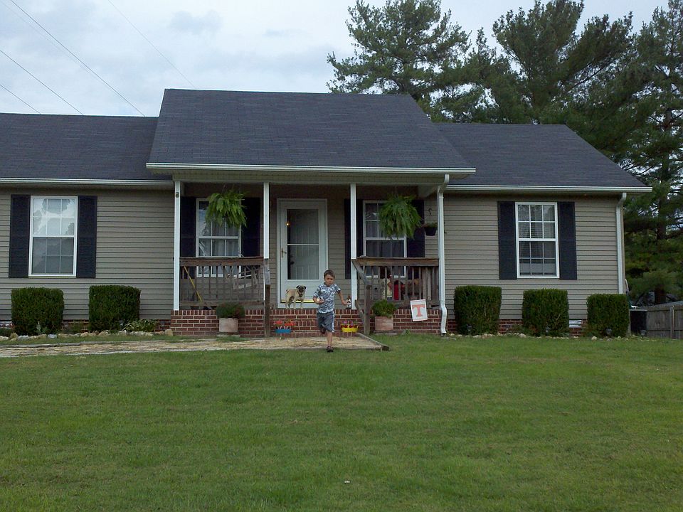 Front Yard/Front of House
