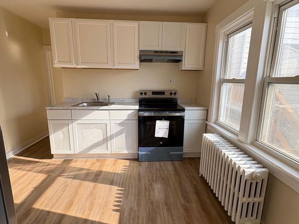 2321 Sycamore St APT 1