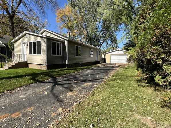 140 Island Ave, Port Edwards, WI 54469