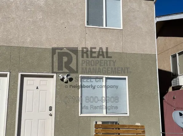 1715 Oakshire Ln Unit A, Pueblo, CO 81001