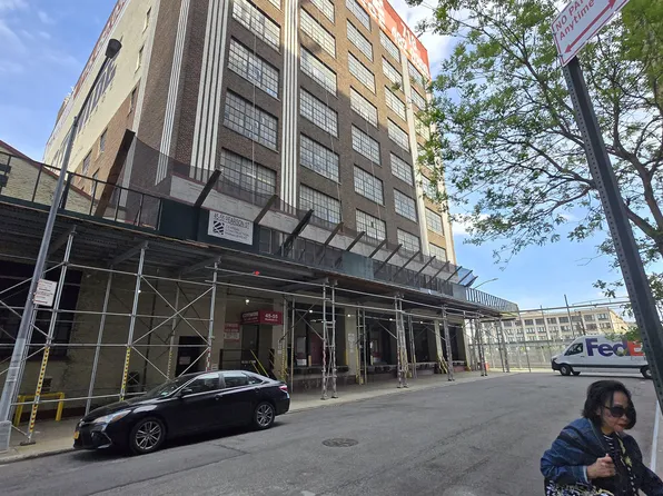 60 East 8th Street image 9 of 9