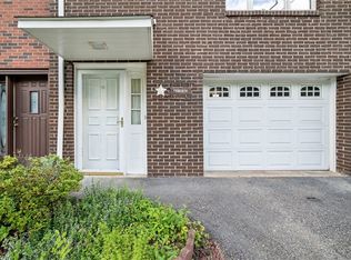 285 McKee Rd, North Versailles, PA 15137