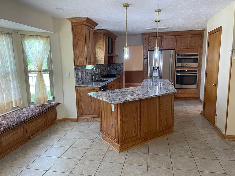8681 Kirkland Dr — Photo 1