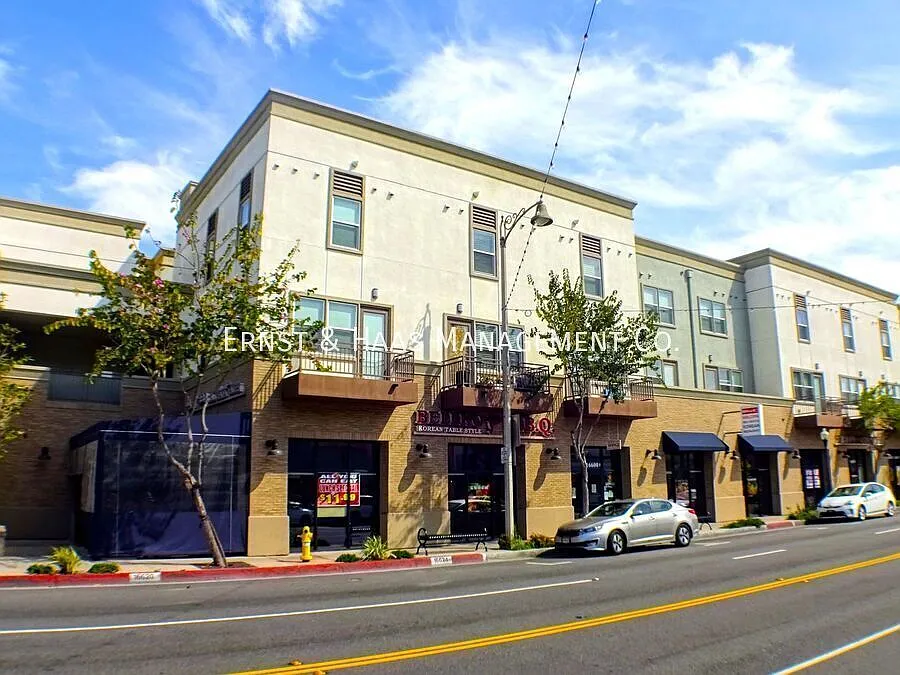 16674 Bellflower Blvd