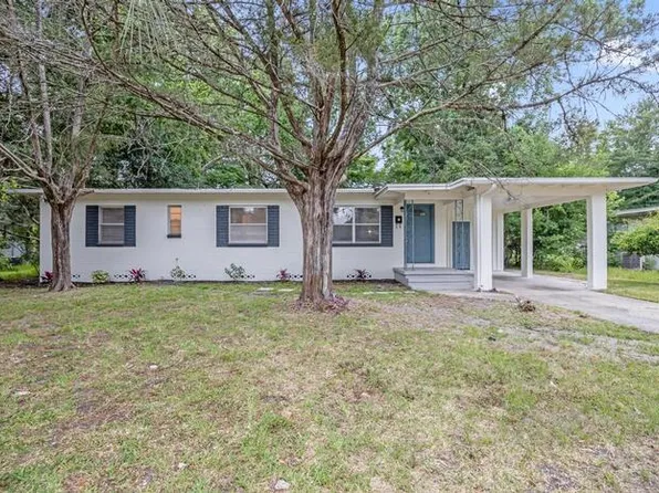 6333 Sauterne Dr, Jacksonville, FL 32210