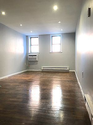 3rd image of 27-05 Astoria Blvd #1C