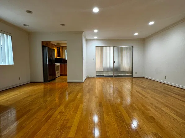 1734 N Fuller Ave, Los Angeles, CA 90046