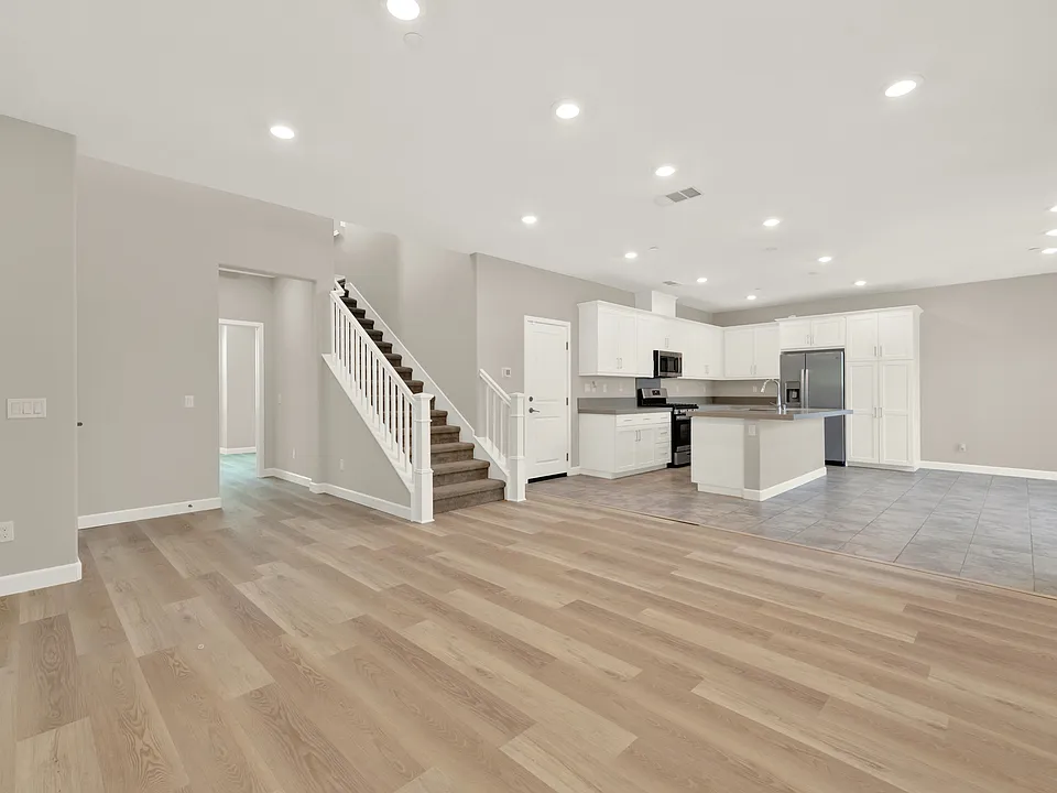 10110 Hercules Way