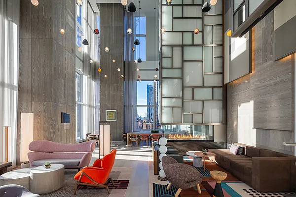 Rented by Extell Marketing Group LLC | media 46