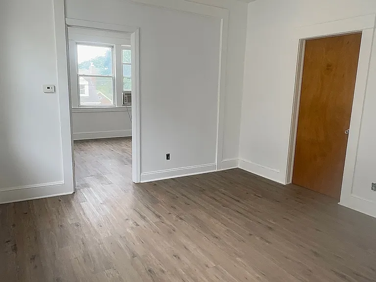 111 Spring St #113 — Photo 3