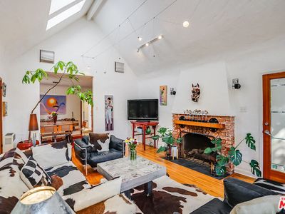 1026 Amoroso Pl, Venice, CA, 90291
