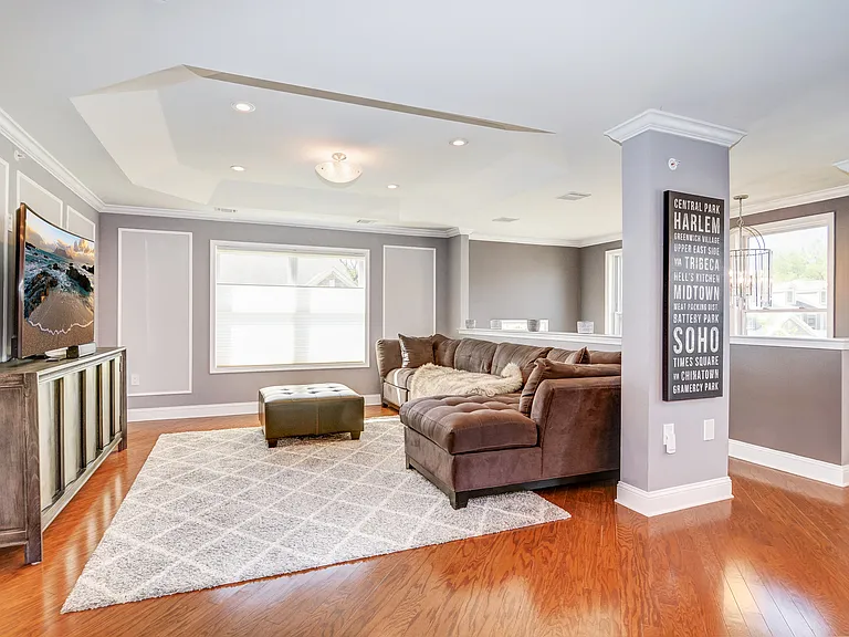 2102 Freeman Way #2102 — Photo 11