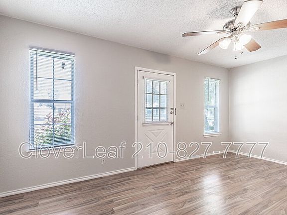 5th image of 514 Curtiss St