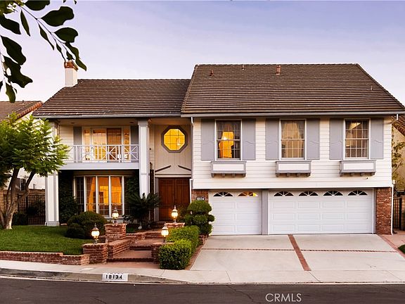 4th image of 18134 Sandringham Ct