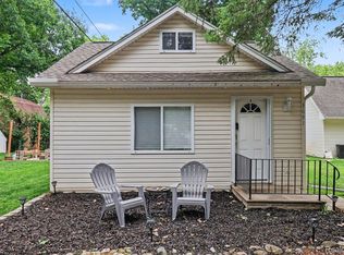 3691 Woodview Ave, West Bloomfield, MI 48324