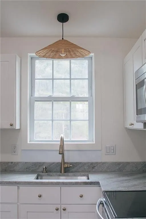 1 bed, 1.0 bath, 390 sqft, $1,850 — Photo 4