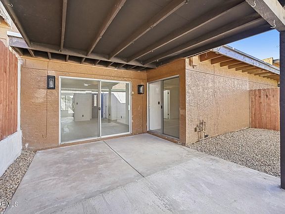 2nd image of 5138 E HOLLY Street