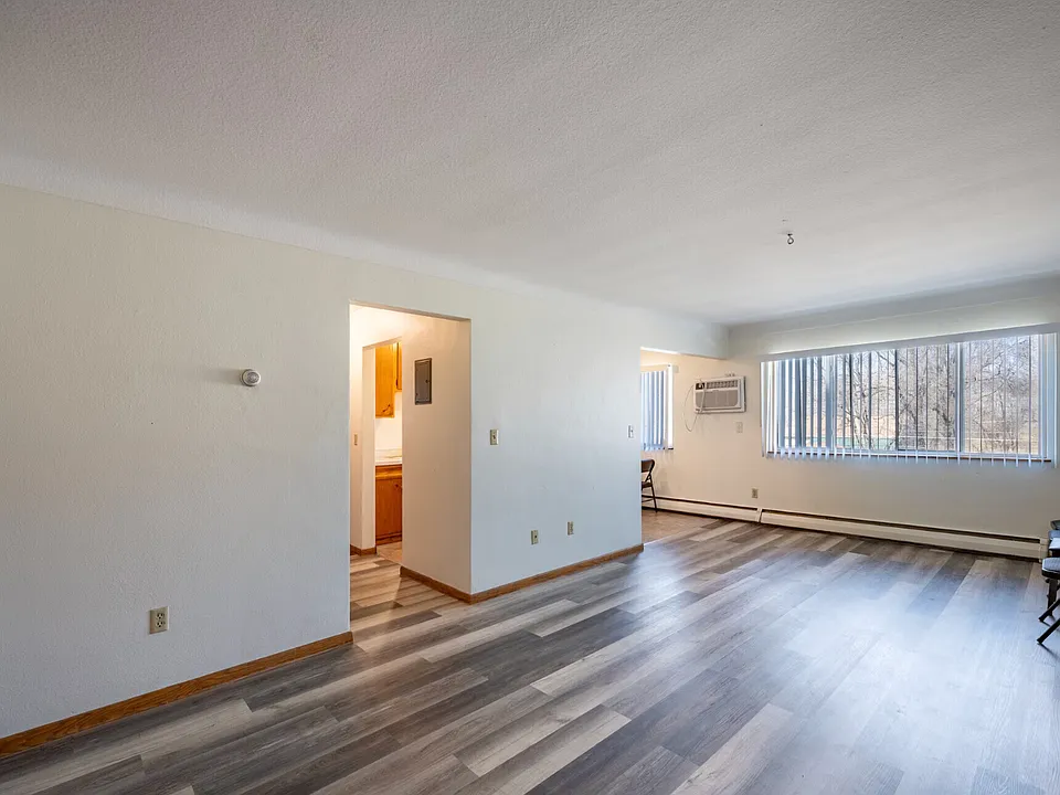 Minnehaha Apartments