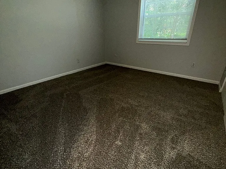Foxfire West Apartments — Photo 15