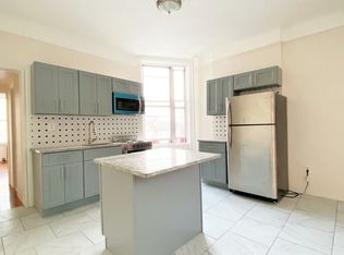 14-34 Astoria Blvd, Astoria, NY 11102