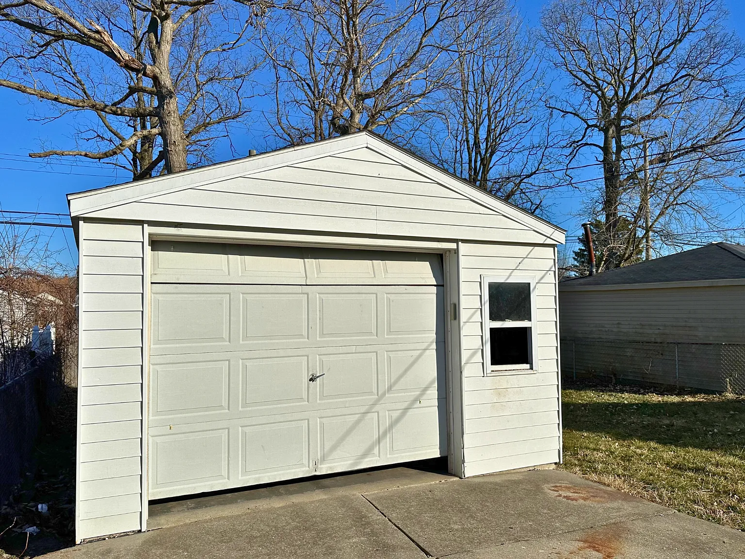2 bed, 714 sqft, $1,250 — Photo 3