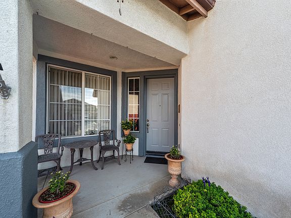 Contact DeBonis Team