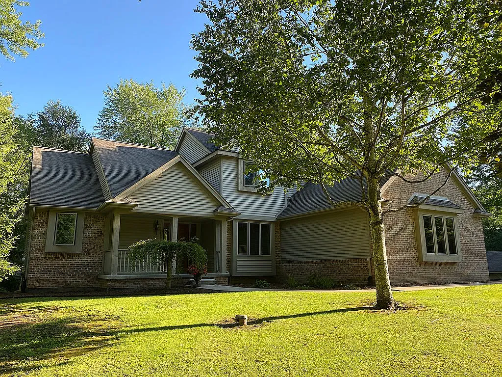 5153 Richardson Rd photo 1