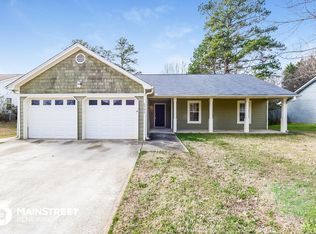 5791 Mistyview Dr, Rex, GA 30273
