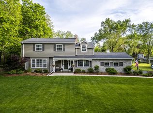 18005 Lisa Ln, Brookfield, WI 53045