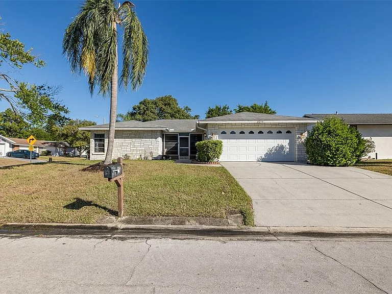 8015 San Fernando Dr — Photo 6