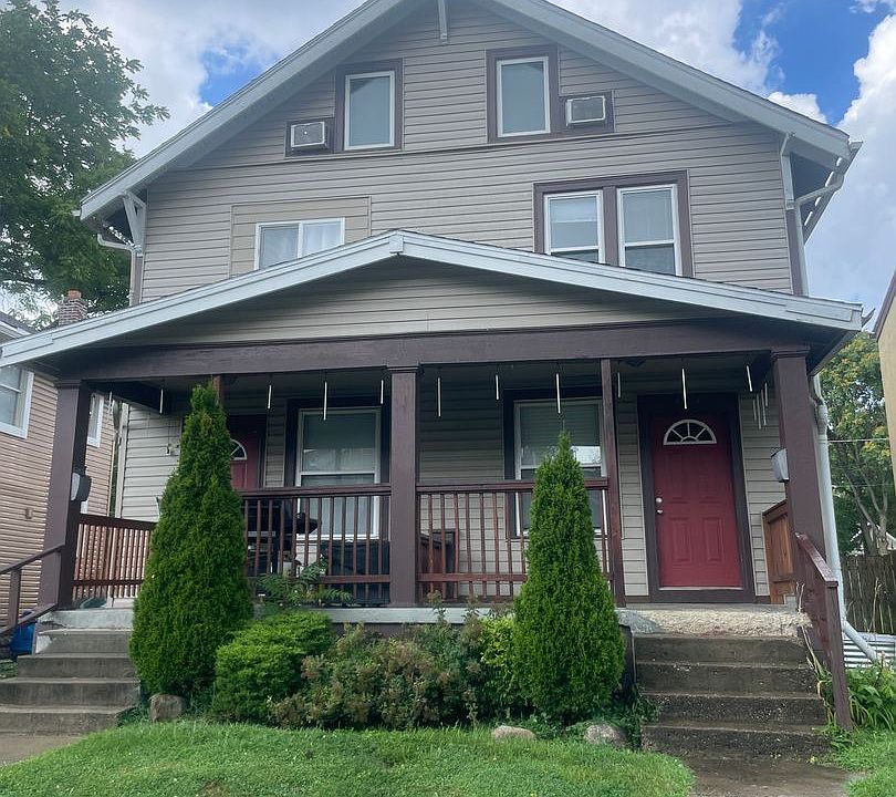 1st image of 444 E 16th Ave