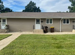 2624 Broadmoor Dr APT 2, Rockford, IL 61108