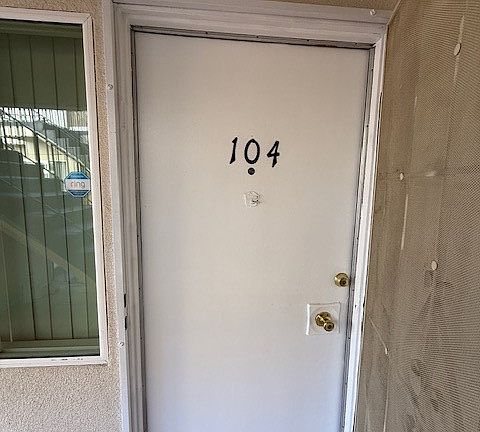 4th image of 1530 E Broadway #104