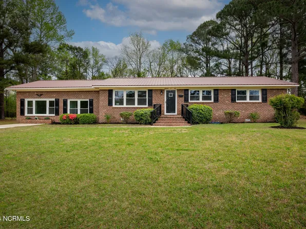 1902 Washington Street, New Bern, NC 28560