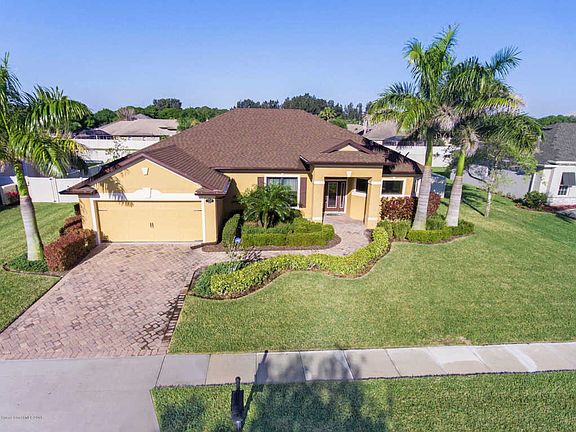 2nd image of 1560 Marcello Dr