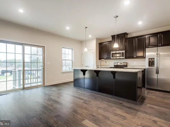 4515 Joseph Bristow Ln, Annandale, VA 22003