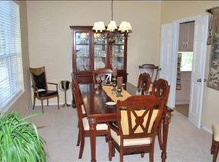 6017 Silverleaf Ln, Garland, TX