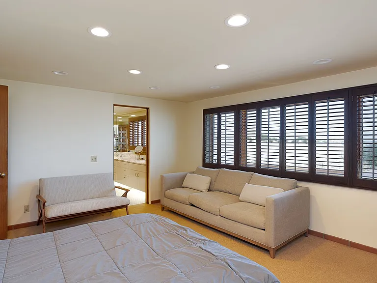 3265 Ocean Dr — Photo 35