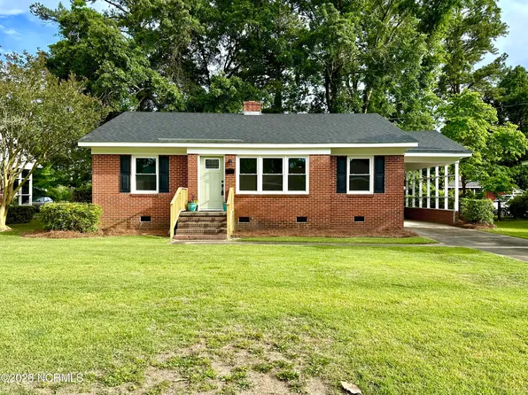 810 Darby Avenue, Kinston, NC 28501