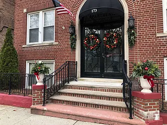 173 West 48th Street, #6