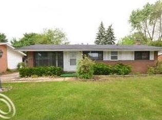1552 Windemere Ave, Madison Heights, MI 48071