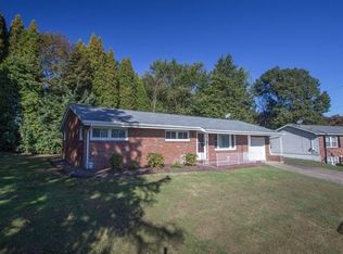109 Chambers Dr, Monaca, PA 15061