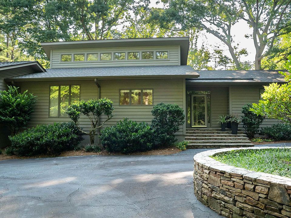 1st image of 100 Wood Lily Ln
