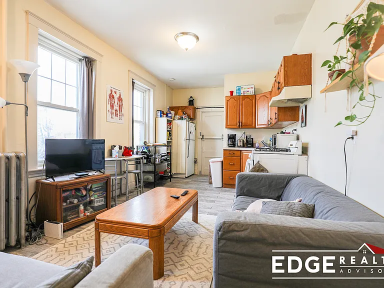 30 Reedsdale St #3 — Photo 2