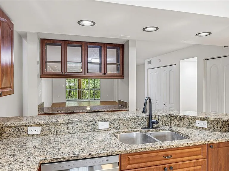2533 Dolly Bay Dr #105 — Photo 10